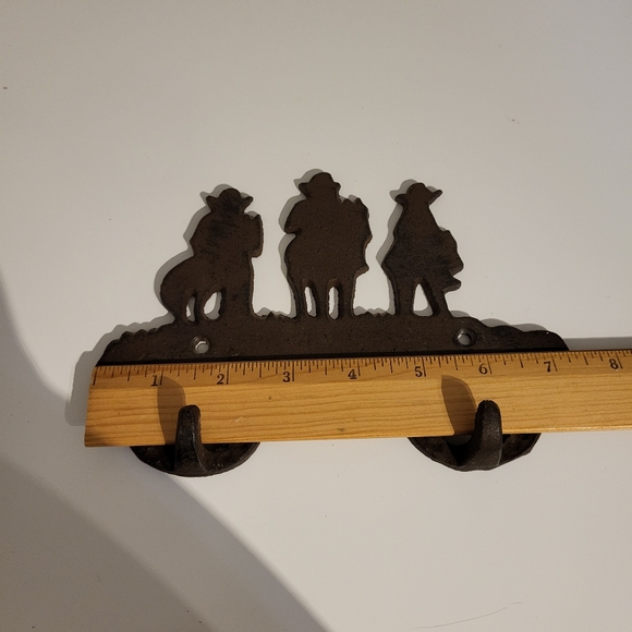 Brown Tone Cast Metal Cowboy Silhouette and Horseshoe Coat Rack Hooks - Picture 13 of 15